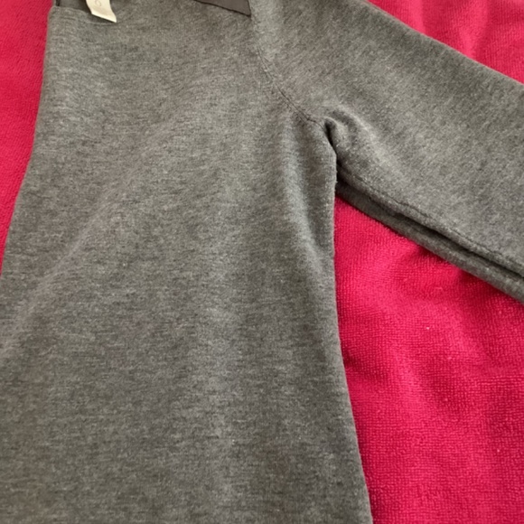 Chico’s Grey Pullover Sweater, Size O ( Small 4/6) - Picture 6 of 7
